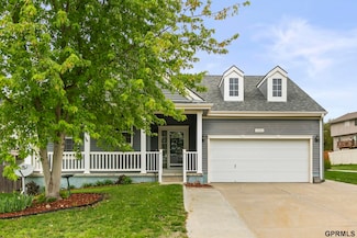 2502 Hummingbird Cir, Bellevue, NE 68123