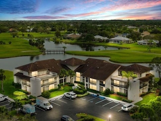 3200 Twin Lakes Ter 103 Terrace Unit 103, Fort Pierce, FL 34951