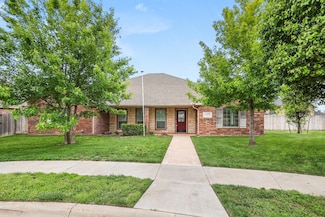 8403 Irvington Ct, Amarillo, TX 79119