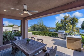 2876 E South St, Anaheim, CA 92806