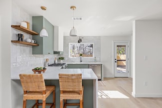 2105 Brunswick Dr, Austin, TX 78723