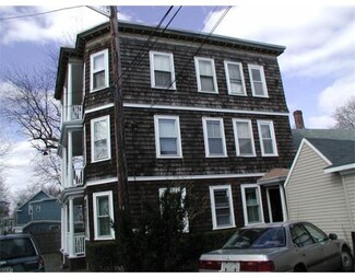 9 Grace Rd, Lynn, MA 01905