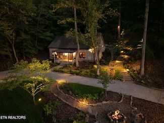 9214 Tedford Ln, Knoxville, TN 37922