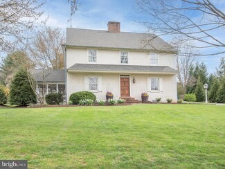 378 Carter Moir Dr, Lancaster, PA 17601
