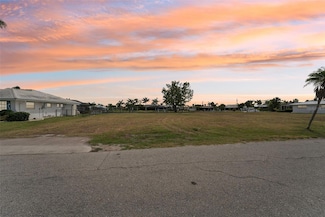 174 Crescent Dr, Punta Gorda, FL 33950