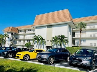 2936 Lake Shore Dr Unit 308, Riviera Beach, FL 33404