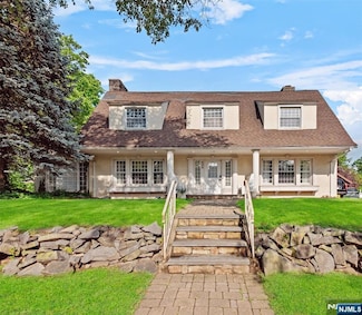 436 Summit Ave, Hackensack, NJ 07601