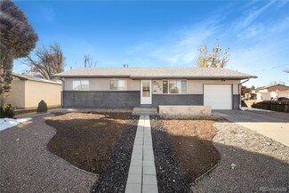 1 Bramblewood Ln, Pueblo, CO 81005