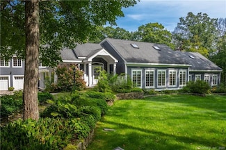 12 W Mountain Rd, Sharon, CT 06069
