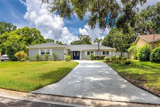 10504 Lacera Dr, Tampa, FL 33618