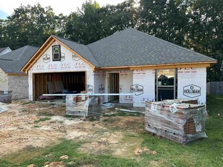 82 Double Creek Cove, Jackson, TN 38305