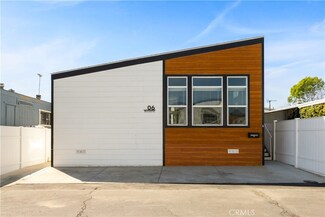 8250 Lankershim Blvd Unit Buckeye 6, North Hollywood, CA 91605