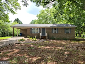109 Hilltop Cir, Auburn, GA 30011
