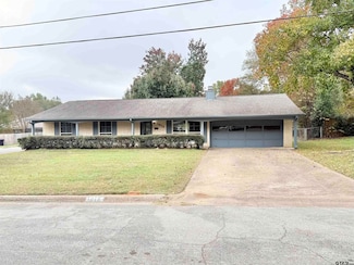 1015 Bryan St, Jacksonville, TX 75766