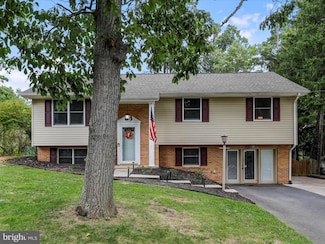 14807 Bourbon St SW, Cumberland, MD 21502