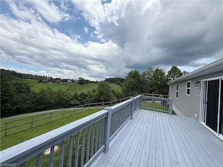 242 Hickory Heights Dr, Boone, NC 28607