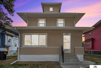 2207 Evans St, Omaha, NE 68110