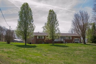 10732 Richland Rd, Mascot, TN 37806