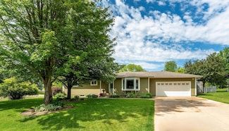 1430 Hoot Lake Dr, Fergus Falls, MN 56537
