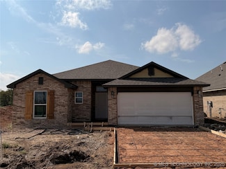 10930 S 271st East Ave, Coweta, OK 74429