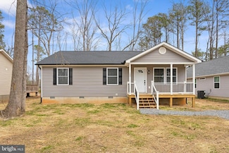380 Shorewood Dr, Colonial Beach, VA 22443