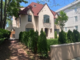 206 Waterman St Unit 2, Providence, RI 02906