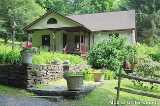 600 County Route 2 Unit 602, Accord, NY 12404