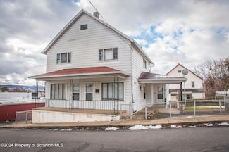 1113 Wood St, Scranton, PA 18508