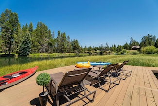 56084 Snow Goose Ct, Bend, OR 97707