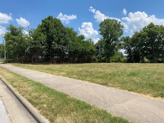 000 E Aldrich, Bolivar, MO 65613