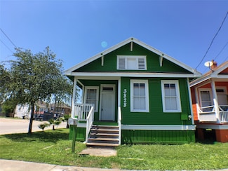 3828 Avenue M 1 2, Galveston, TX 77550