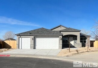 1742 Art Ct, Fernley, NV 89408