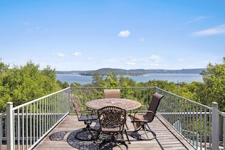 5214 McCormick Mountain Dr, Austin, TX 78734