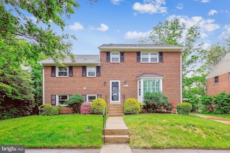 9915 Julliard Dr, Bethesda, MD 20817