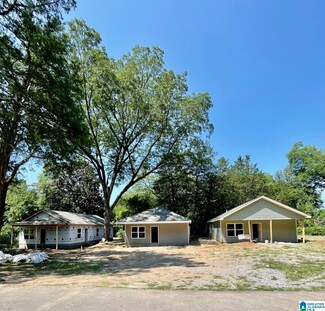 1250 Vivian St, Leeds, AL 35094