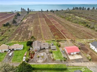 91 Hogan Rd, Hoquiam, WA 98550