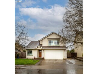 3219 N Meridian St, Newberg, OR 97132