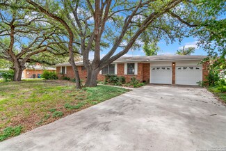 4706 Debbie Dr, San Antonio, TX 78222