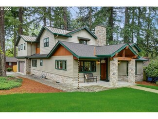 767 10th St, Lake Oswego, OR 97034