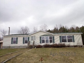 1182 Hawkview Dr, Pierson, MI 49339