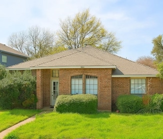 7709 Radford Cir, Plano, TX 75025