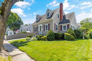 19 Martinack Ave, Peabody, MA 01960