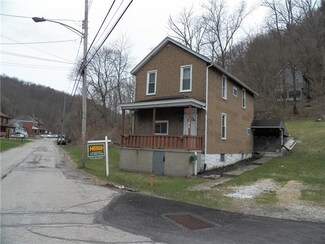 308 Valley Ave, Wall, PA 15148