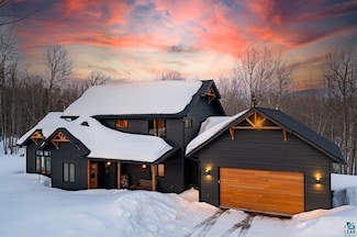5366 Jean Duluth Rd, Duluth, MN 55803
