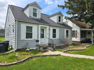 2215 S Grant St, Muncie, IN 47302