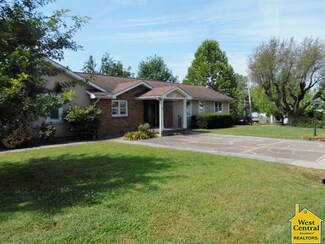 400 E Valley St, Cole Camp, MO 65325