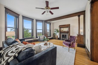300 Marshall Ave Unit 3, Saint Paul, MN 55102