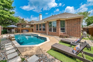 6869 Shoreview Dr, Grand Prairie, TX 75054