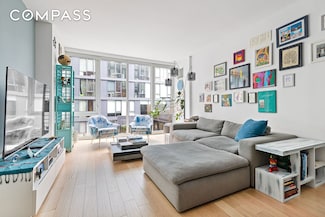540 W 49th St Unit 108N, New York, NY 10019