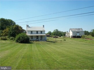 180 Smithtown Rd, Pipersville, PA 18947